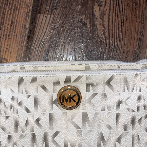 Michael Kors Crossbody Purse - Picture 2 of 4